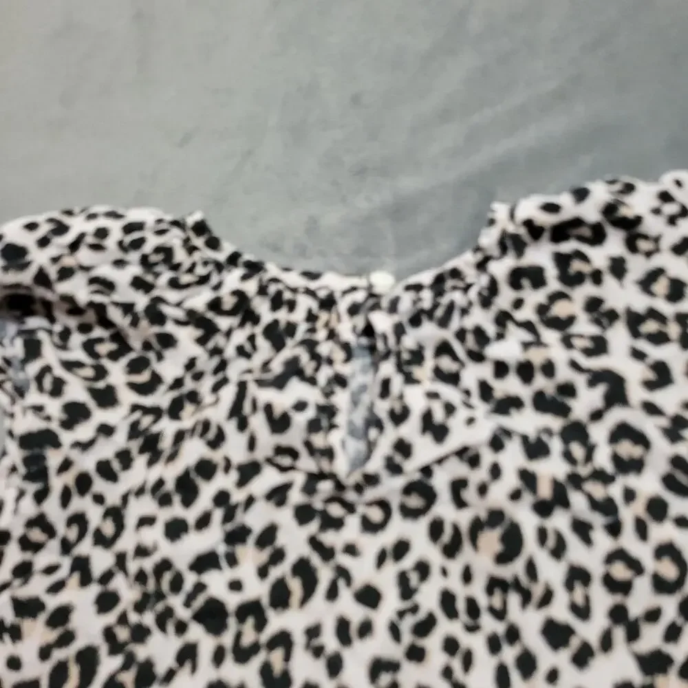 Old Navy Girls 3T Black‎ Beige Cheetah Linen Cap Sleeve Button Back Blouse Top